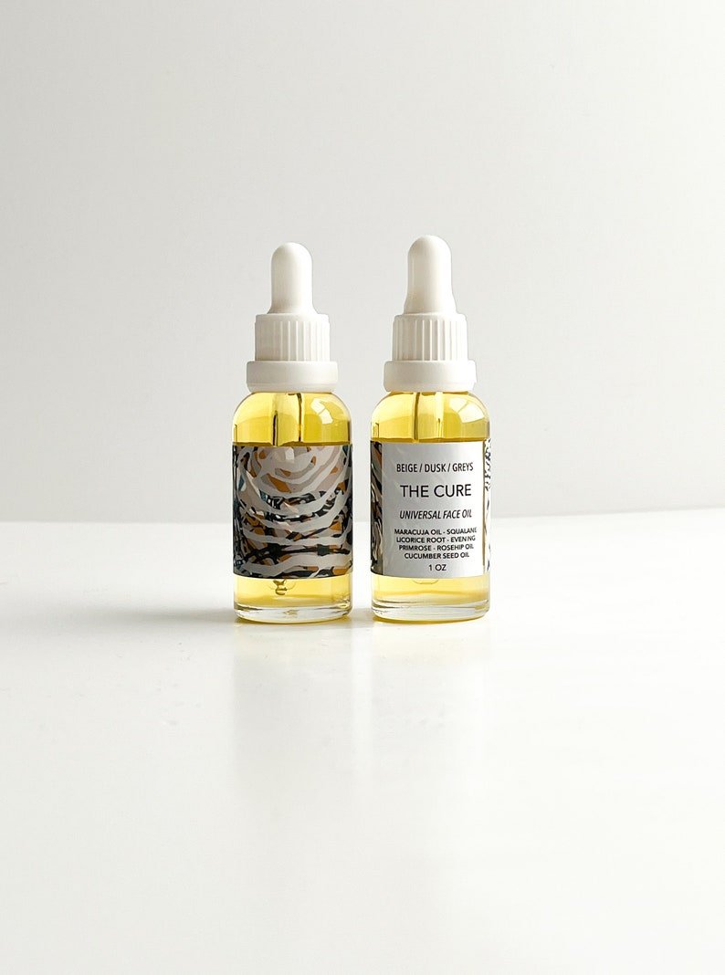 The Cure Face Oil / Serum / with infused botanicals and anti aging oils - Image 3